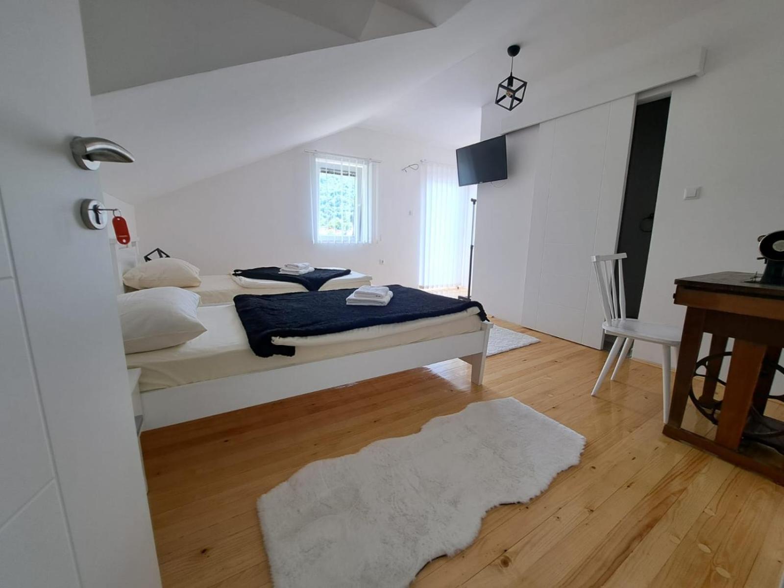 Sobe Zizi Bed and Breakfast Jajce Εξωτερικό φωτογραφία